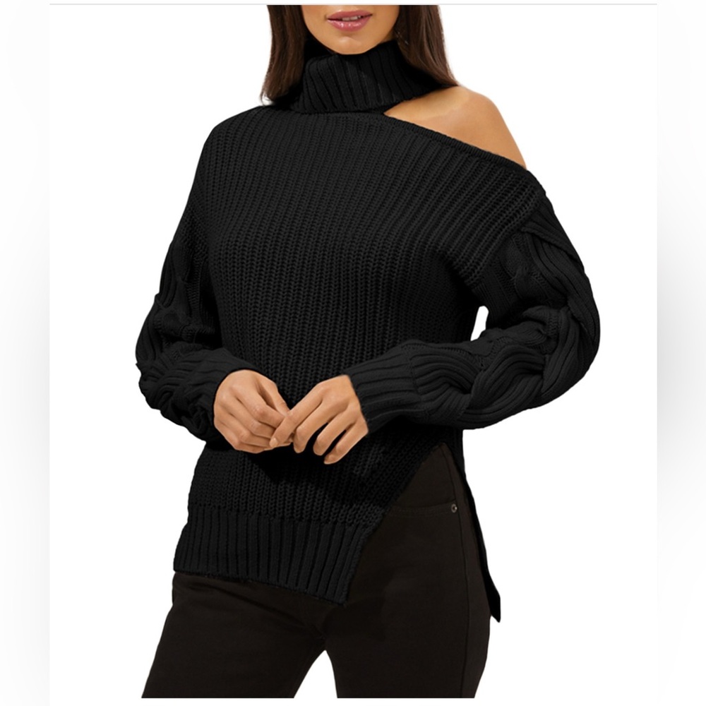 ASTR the Label Sequoia Shoulder Cutout Sweater Black Small - Picture 2 of 10